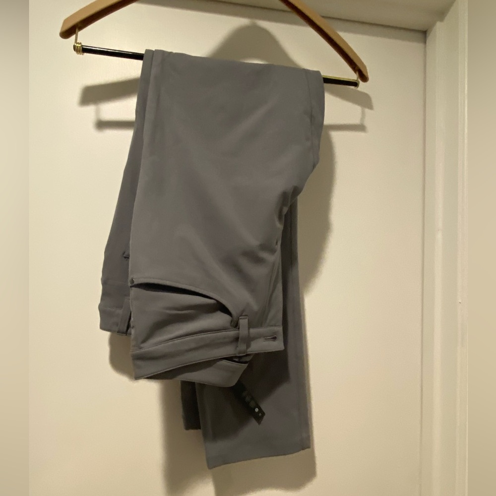 Lululemon men’s 5 pocket pant